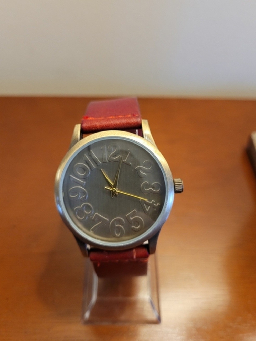Brand New Red Men's Fashion Watch